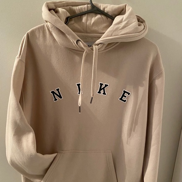 Custom Nike hoodie - Picture 2 of 4